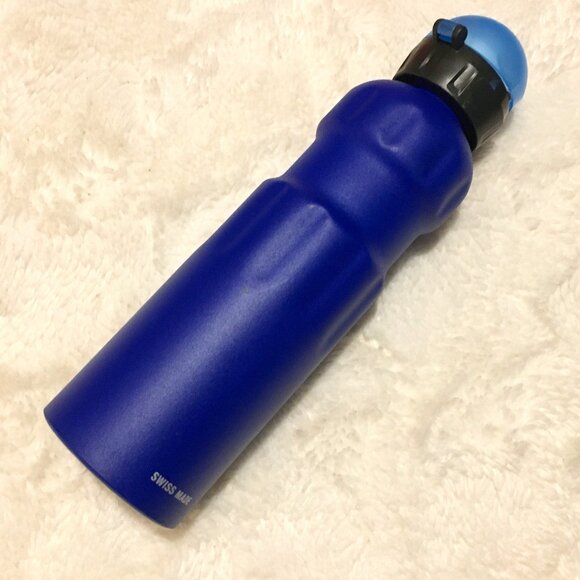 Swiss-made Sigg Metal Waterbottle - Picture 2 of 10
